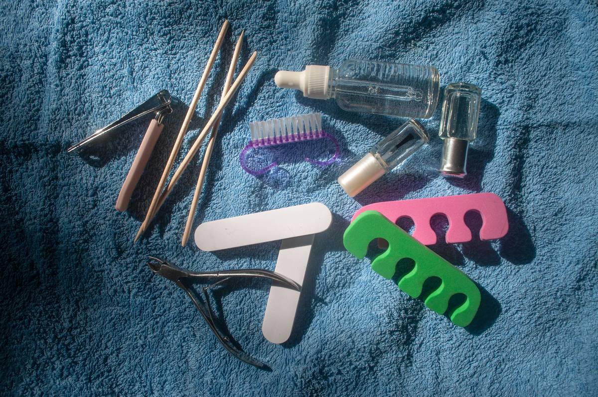 Why Your Manicure Polishing Tool Is Failing You (And How to Fix It for Good)